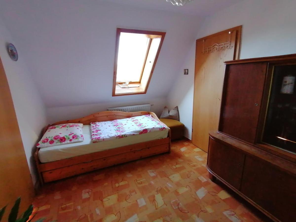 Apartmán Haus Am Waldrand Freital Exteriér fotografie